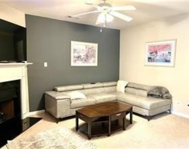 2068 Executive Drive - Photo Thumbnail 3