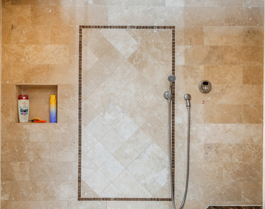 2540 W Diversey Avenue - Photo Thumbnail 16