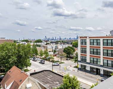 2540 W Diversey Avenue - Photo Thumbnail 20