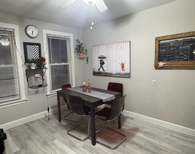 325 3rd Street - Photo Thumbnail 5