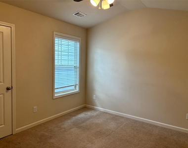 1012 Haley Woods Court - Photo Thumbnail 17