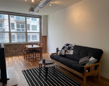 800 Peachtree Street - Photo Thumbnail 1