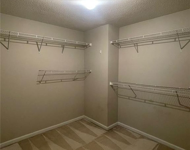 5160 Bridle Point Parkway Sw - Photo Thumbnail 12