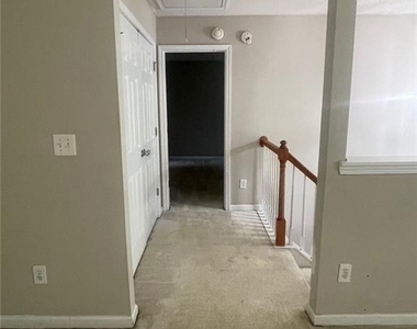 5160 Bridle Point Parkway Sw - Photo Thumbnail 3