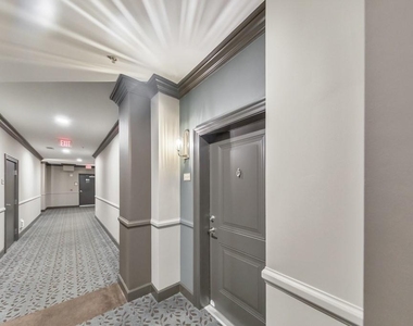 901 Abernathy Road Ne - Photo Thumbnail 9