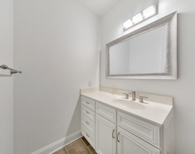 901 Abernathy Road Ne - Photo Thumbnail 30