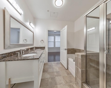 901 Abernathy Road Ne - Photo Thumbnail 36