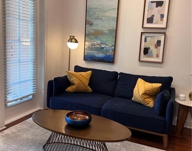 901 Abernathy Road Ne - Photo Thumbnail 11