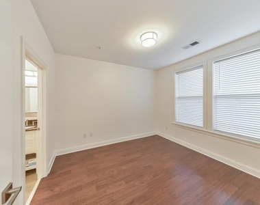 901 Abernathy Road Ne - Photo Thumbnail 29