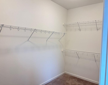 1343 Harvest Park Lane - Photo Thumbnail 14