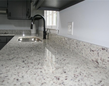 2075 Pinewood Drive - Photo Thumbnail 16