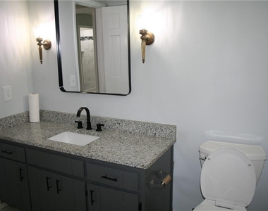 2075 Pinewood Drive - Photo Thumbnail 23