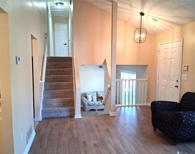 6543 Alford Way - Photo Thumbnail 18