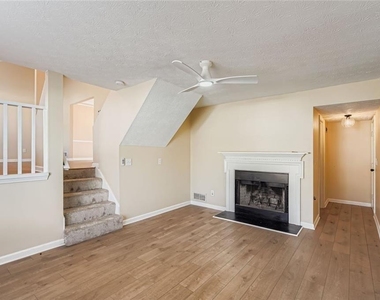 6543 Alford Way - Photo Thumbnail 19