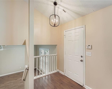 6543 Alford Way - Photo Thumbnail 6