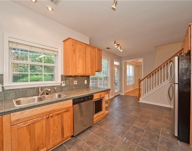 1170 Rhyne Chase Se - Photo Thumbnail 6