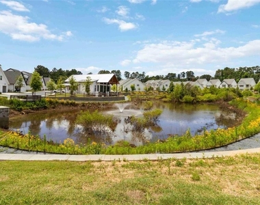 2000 Harvest Pond Circle - Photo Thumbnail 25