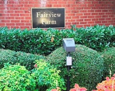 377 Fairbrook Circle - Photo Thumbnail 27