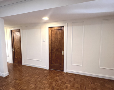 6937 S Merrill Avenue - Photo Thumbnail 5