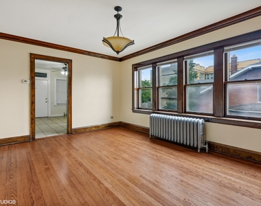 1522 N Austin Boulevard - Photo Thumbnail 14