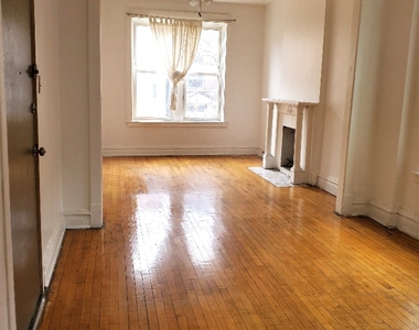 1254 N Maplewood Avenue - Photo Thumbnail 5