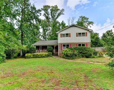 268 Allen Court Sw - Photo Thumbnail 1