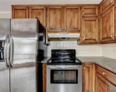 268 Allen Court Sw - Photo Thumbnail 12