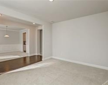 3601 Deaton Trail - Photo Thumbnail 3