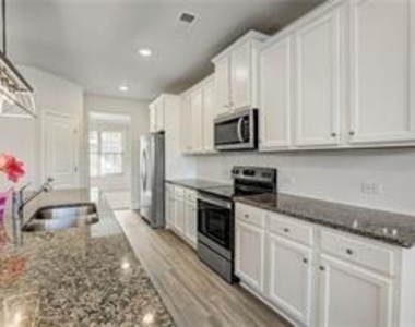 3601 Deaton Trail - Photo Thumbnail 9