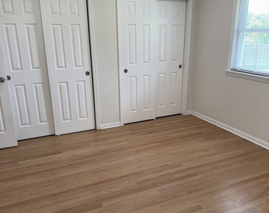 7450 Webster Street - Photo Thumbnail 11