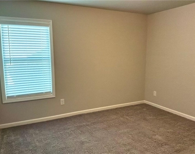 3627 Bryant Meadow Circle - Photo Thumbnail 26