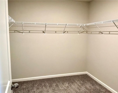 3627 Bryant Meadow Circle - Photo Thumbnail 24