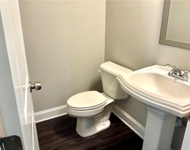 3627 Bryant Meadow Circle - Photo Thumbnail 16