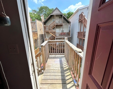 3740 N Janssen Avenue - Photo Thumbnail 1