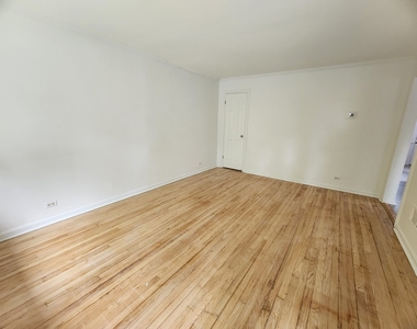 2017 Foster Street - Photo Thumbnail 2