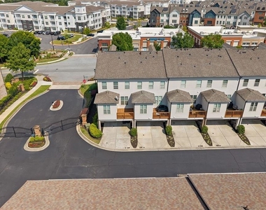 1098 Township Square - Photo Thumbnail 45