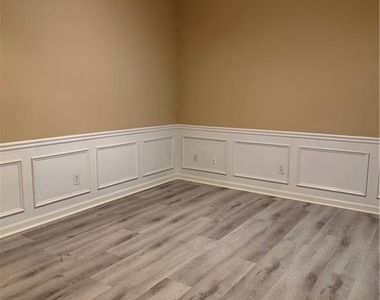 1646 Hedington Court - Photo Thumbnail 2