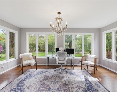 9343 Hamlin Avenue - Photo Thumbnail 10