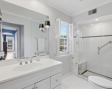 9343 Hamlin Avenue - Photo Thumbnail 22