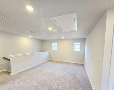 2665 Mourning Dove Drive - Photo Thumbnail 5