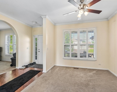 9482 Inverness Drive - Photo Thumbnail 1