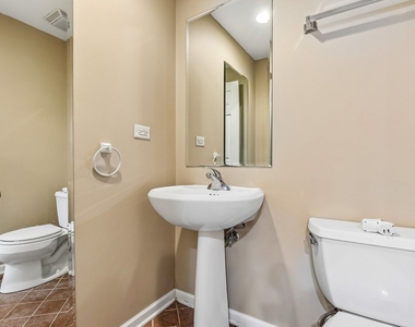 9482 Inverness Drive - Photo Thumbnail 13