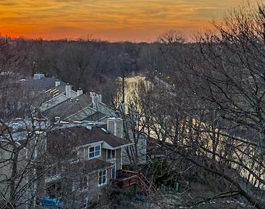 511 Aurora Avenue - Photo Thumbnail 15
