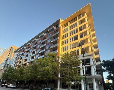 901 W Madison Street - Photo Thumbnail 23