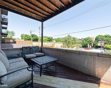 1640 W Belmont Avenue - Photo Thumbnail 14