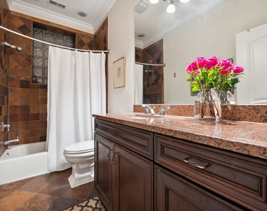 1640 W Belmont Avenue - Photo Thumbnail 18