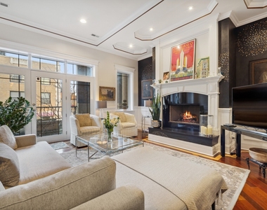 1640 W Belmont Avenue - Photo Thumbnail 3
