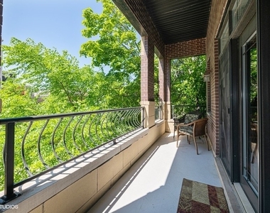 1640 W Belmont Avenue - Photo Thumbnail 4