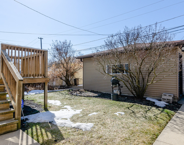 1033 Hayes Avenue - Photo Thumbnail 2