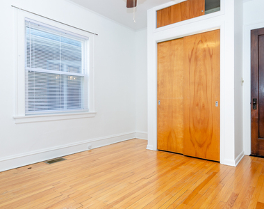 1033 Hayes Avenue - Photo Thumbnail 12